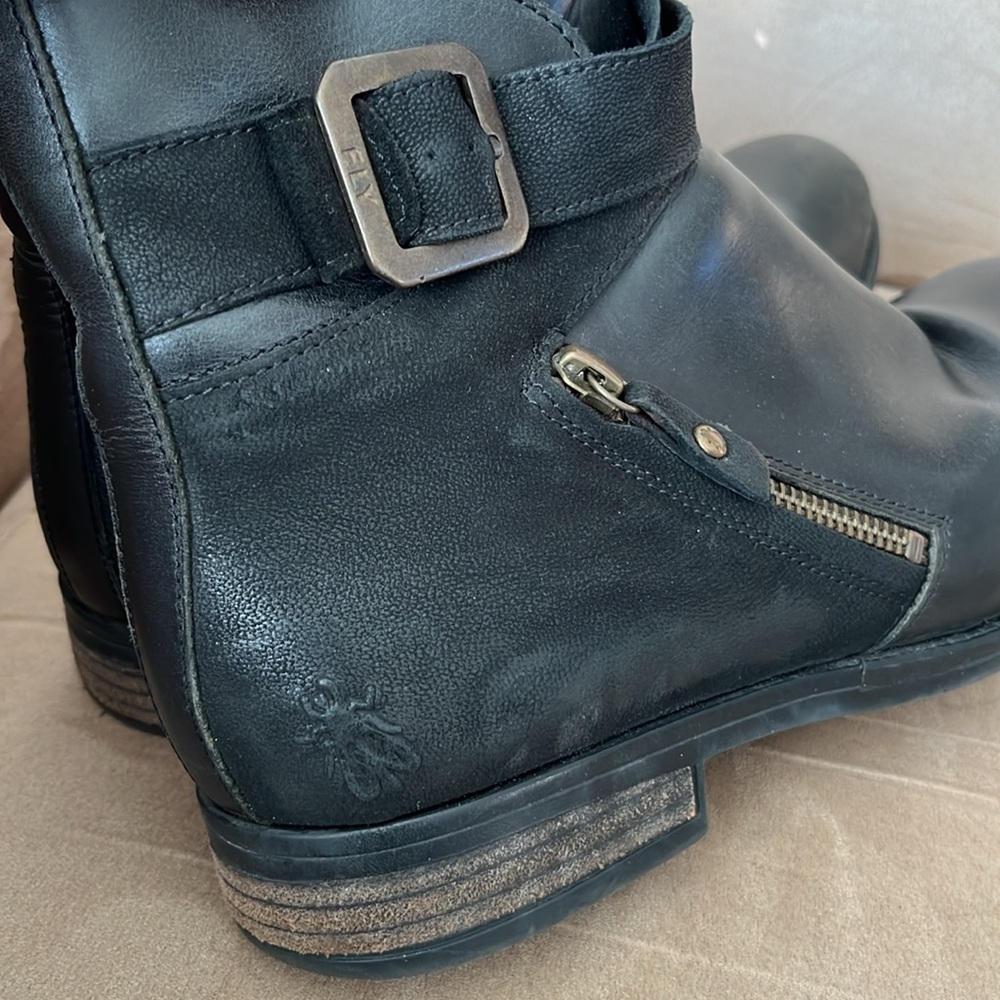 Fly London black leather boots 41 - Picture 2 of 7